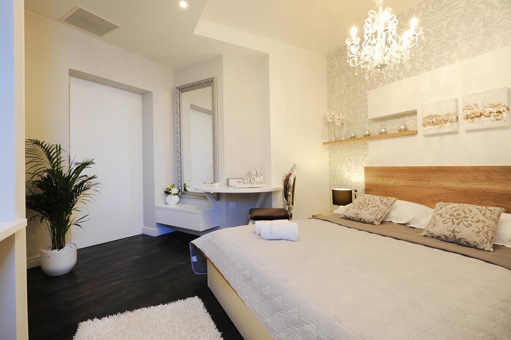 Silver & Gold Luxury Rooms Задар Номер фото